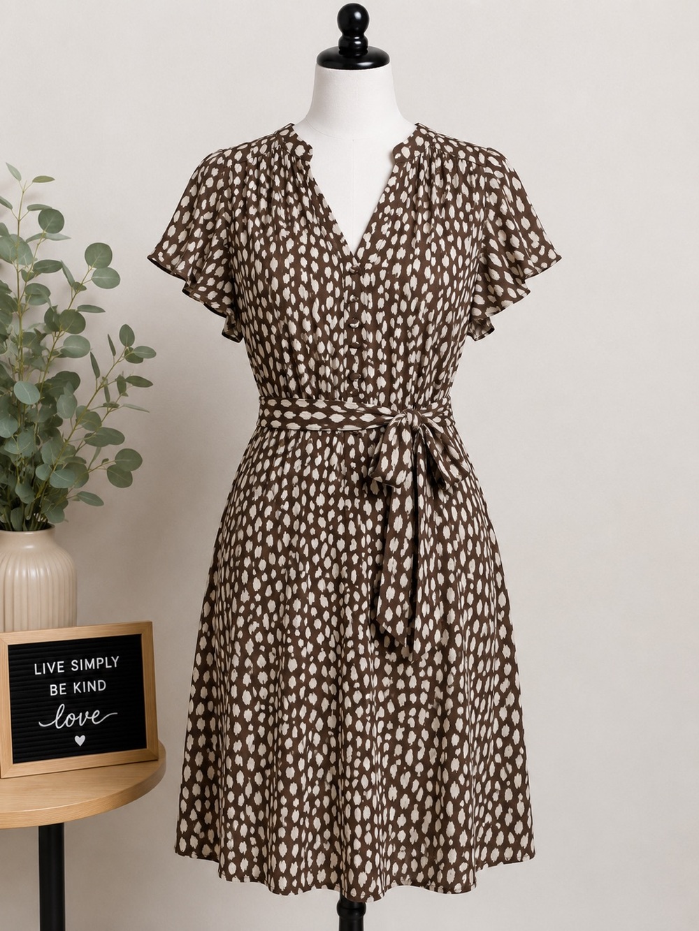 JBS Brown Ivory Abstract Print Tie Waist Button Front Dress Women’s 8